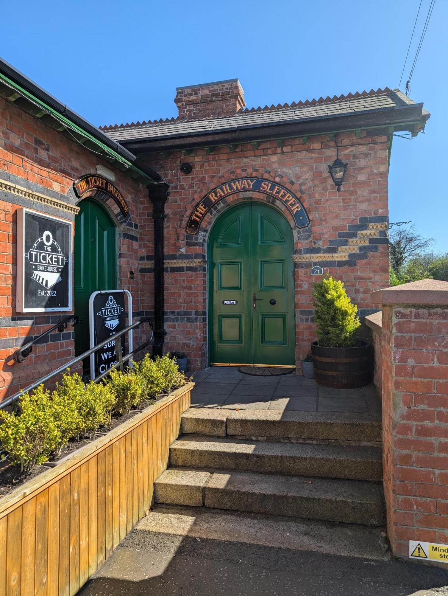 The Railway Sleeper Cullybackey Exterior foto